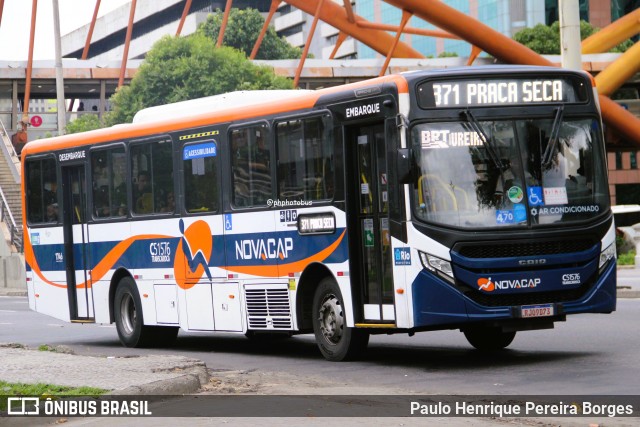 Viação Novacap C51576 na cidade de Rio de Janeiro, Rio de Janeiro, Brasil, por Paulo Henrique Pereira Borges. Número da foto: #12981899.