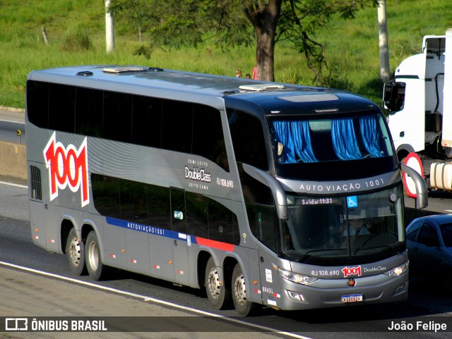 Auto Viação 1001 RJ 108.690 na cidade de Canas, São Paulo, Brasil, por João Felipe. Número da foto: #12981139.
