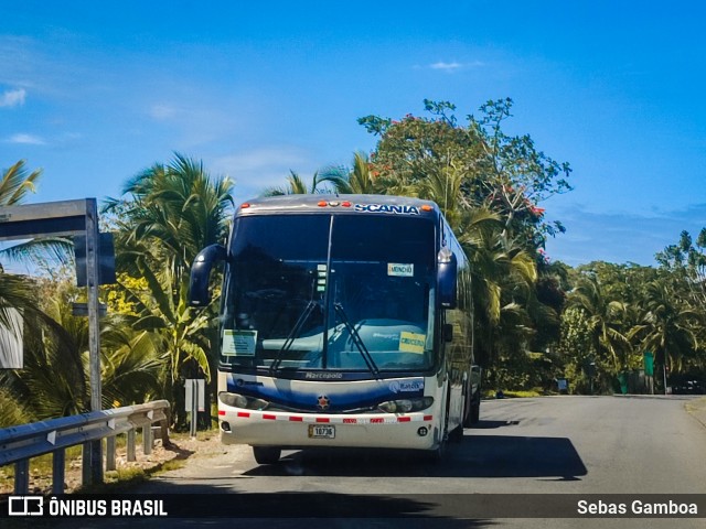 Blue Hearth Transportes 00 na cidade de Talamanca, Limón, Costa Rica, por Sebas Gamboa. Número da foto: #12983460.