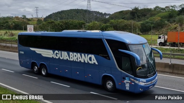 Viação Águia Branca 27050 na cidade de Aparecida, São Paulo, Brasil, por Fábio Paixão. Número da foto: #12981242.