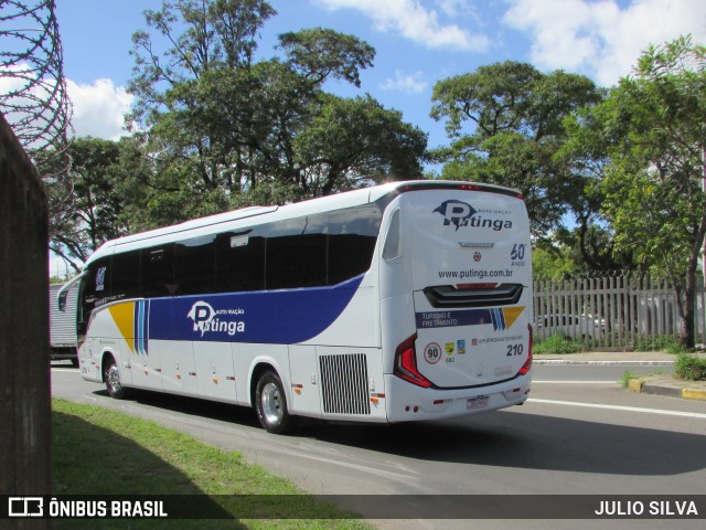 Auto Viação Putinga 210 na cidade de Porto Alegre, Rio Grande do Sul, Brasil, por JULIO SILVA. Número da foto: #12981208.