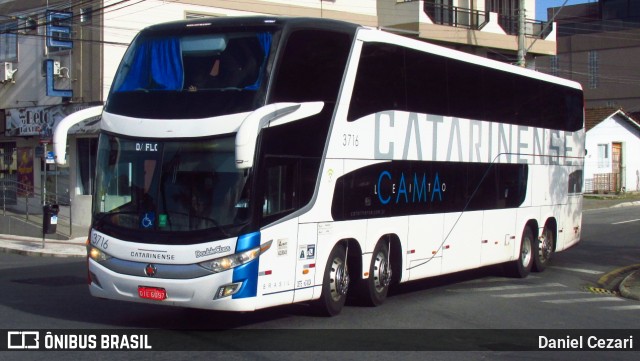 Auto Viação Catarinense 3716 na cidade de Balneário Camboriú, Santa Catarina, Brasil, por Daniel Cezari. Número da foto: #12982684.