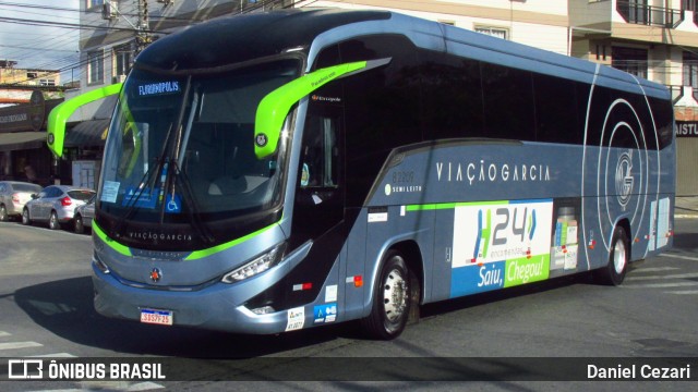 Viação Garcia 82209 na cidade de Balneário Camboriú, Santa Catarina, Brasil, por Daniel Cezari. Número da foto: #12982645.