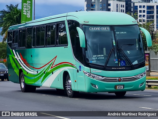 Autotransportes Zarcero 00 na cidade de Mata Redonda, San José, San José, Costa Rica, por Andrés Martínez Rodríguez. Número da foto: #12981966.