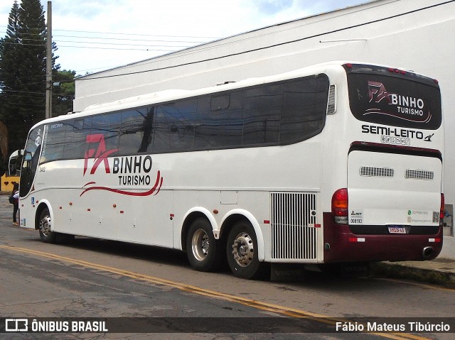 Fabinho Turismo 5482 na cidade de Três Corações, Minas Gerais, Brasil, por Fábio Mateus Tibúrcio. Número da foto: #12985694.