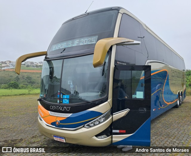 Centauro Turismo 11000 na cidade de Juiz de Fora, Minas Gerais, Brasil, por Andre Santos de Moraes. Número da foto: #12986774.