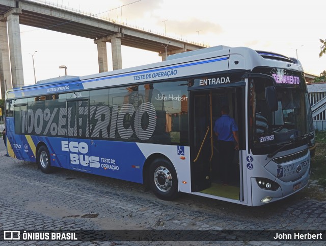 Higer 0J65 na cidade de Natal, Rio Grande do Norte, Brasil, por John Herbert. Número da foto: #12984206.