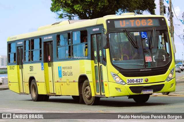 Autoviaria Matos 300.627 na cidade de São Luís, Maranhão, Brasil, por Paulo Henrique Pereira Borges. Número da foto: #12985404.