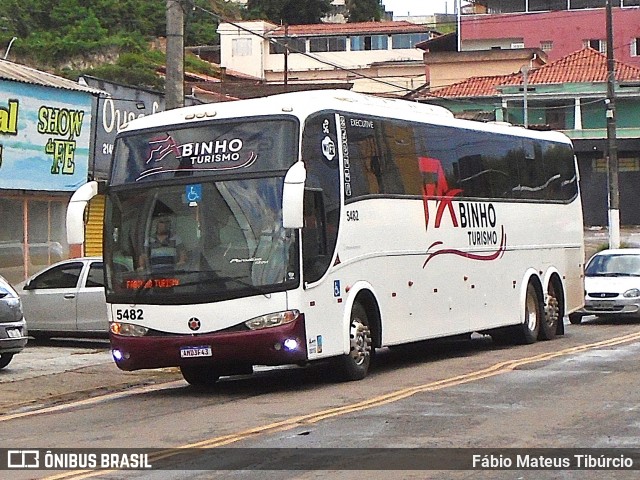 Fabinho Turismo 5482 na cidade de Três Corações, Minas Gerais, Brasil, por Fábio Mateus Tibúrcio. Número da foto: #12985692.