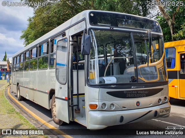 Ônibus Particulares 3506 na cidade de Curitiba, Paraná, Brasil, por Lucas Weber Calizario. Número da foto: #12984019.