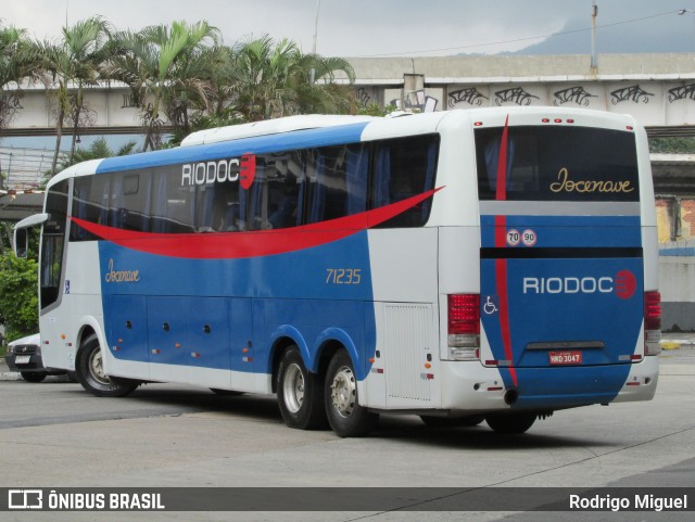 Viação Riodoce 71235 na cidade de Rio de Janeiro, Rio de Janeiro, Brasil, por Rodrigo Miguel. Número da foto: #12985894.