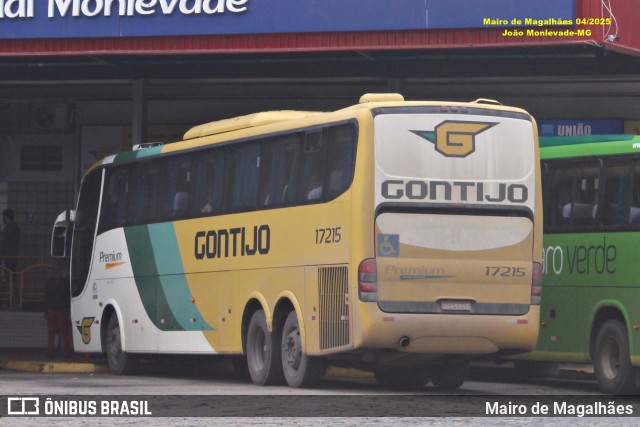 Empresa Gontijo de Transportes 17215 na cidade de João Monlevade, Minas Gerais, Brasil, por Mairo de Magalhães. Número da foto: #12986511.