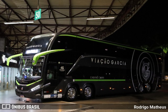 Viação Garcia 98020 na cidade de Londrina, Paraná, Brasil, por Rodrigo Matheus. Número da foto: #12985123.