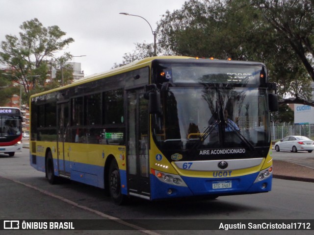 UCOT - Union Cooperativa Obrera de Transporte 67 na cidade de Montevideo, Montevideo, Uruguai, por Agustin SanCristobal1712. Número da foto: #12985977.