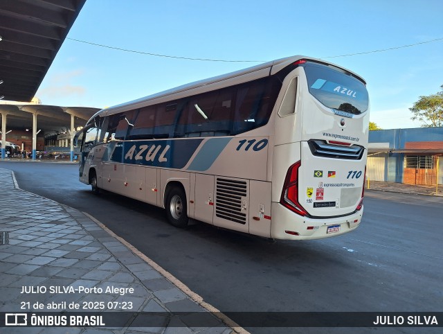 Expresso Azul 110 na cidade de Porto Alegre, Rio Grande do Sul, Brasil, por JULIO SILVA. Número da foto: #12984831.