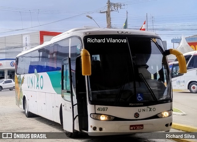Empresa União de Transportes 4167 na cidade de Tijucas, Santa Catarina, Brasil, por Richard Silva. Número da foto: #12987401.