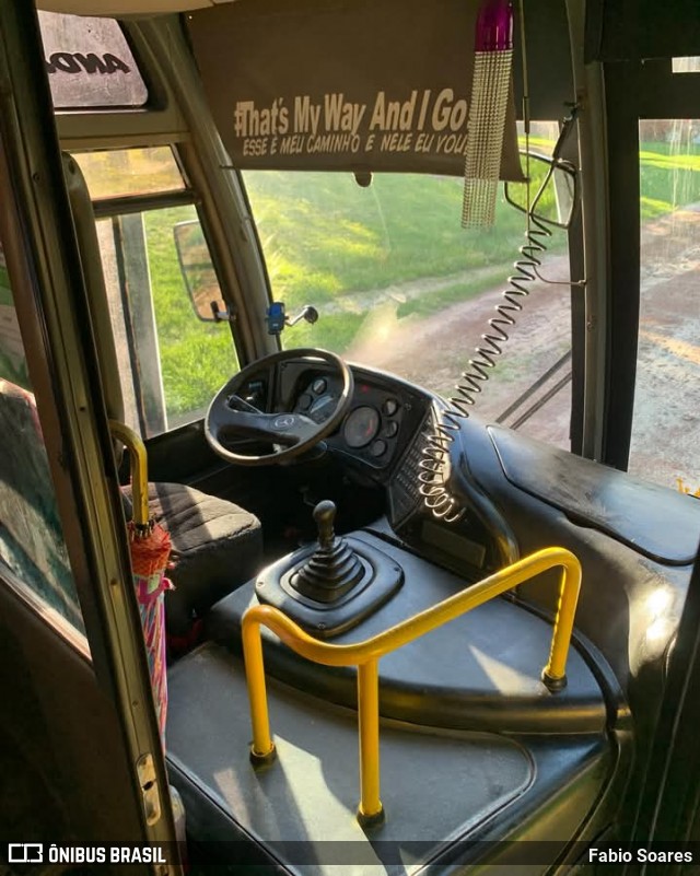 Ônibus Particulares 6E51 na cidade de São João de Pirabas, Pará, Brasil, por Fabio Soares. Número da foto: #12987739.