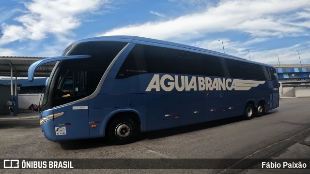 Viação Águia Branca 32640 na cidade de Rio de Janeiro, Rio de Janeiro, Brasil, por Fábio Paixão. Número da foto: #12987320.