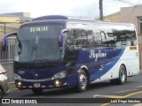 Transportes Skyline HB 4788 na cidade de Heredia, Heredia, Heredia, Costa Rica, por Luis Diego Sánchez. Número da foto: #12989299.