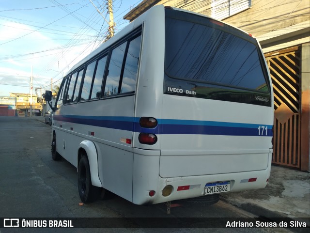 Ônibus Particulares 171 na cidade de Franco da Rocha, São Paulo, Brasil, por Adriano Sousa da Silva. Número da foto: #12990933.