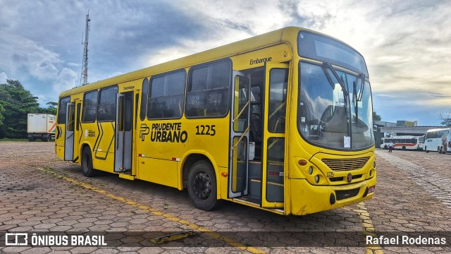 Pruden Express 1225 na cidade de Presidente Prudente, São Paulo, Brasil, por Rafael Rodenas. Número da foto: #12990460.