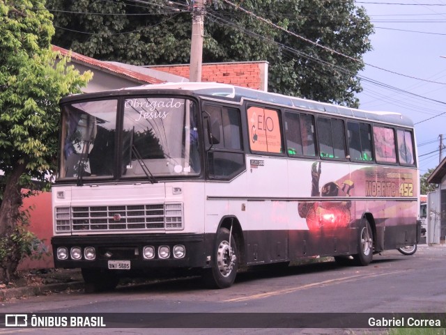 Ônibus Particulares 452 na cidade de Piracicaba, São Paulo, Brasil, por Gabriel Correa. Número da foto: #12991830.