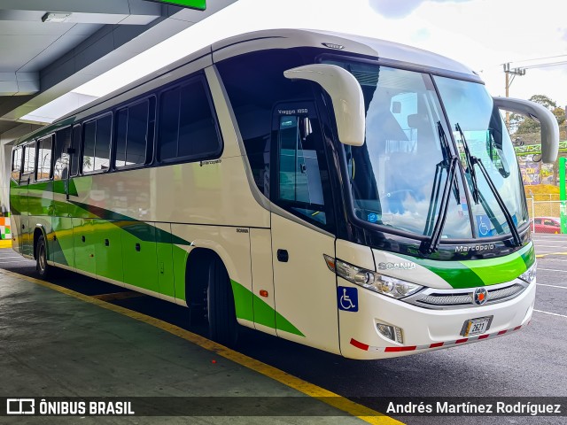 Caribeños 00 na cidade de San José, San José, Costa Rica, por Andrés Martínez Rodríguez. Número da foto: #12990352.