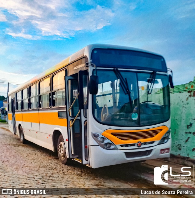 AP Paes Transportes ESCOLAR - LSP3633 na cidade de Campos dos Goytacazes, Rio de Janeiro, Brasil, por Lucas de Souza Pereira. Número da foto: #12990445.
