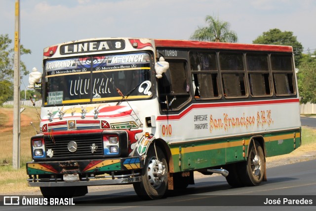 Empresa de Transporte San Francisco - Linea 8 010 na cidade de Luque, Central, Paraguai, por José Paredes. Número da foto: #12993149.