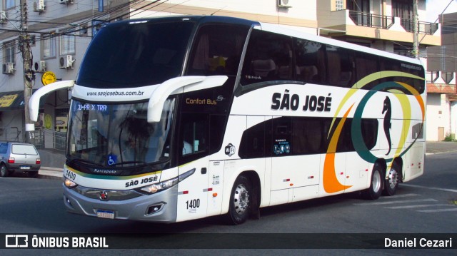 Expresso São José 1400 na cidade de Balneário Camboriú, Santa Catarina, Brasil, por Daniel Cezari. Número da foto: #12990905.