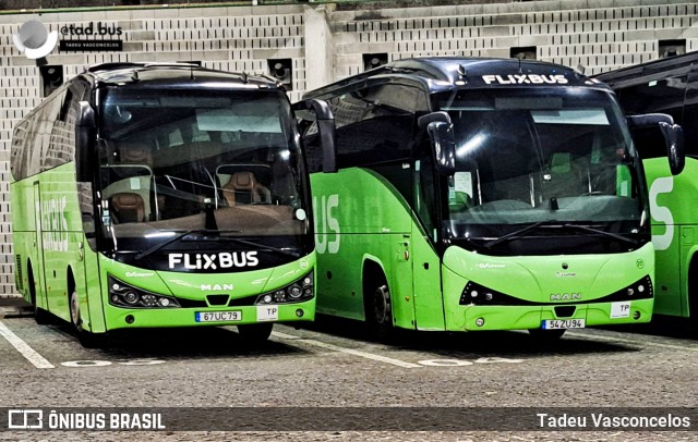 FlixBus 253 na cidade de Porto, Porto, Portugal, por Tadeu Vasconcelos. Número da foto: #12992220.