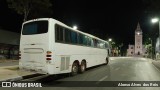 Ônibus Particulares  na cidade de Araxá, Minas Gerais, Brasil, por Alonso Alves  dos Reis. Número da foto: #12990500.