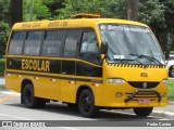 Escolares 408 na cidade de Barueri, São Paulo, Brasil, por Pedro Castro. Número da foto: #12991678.