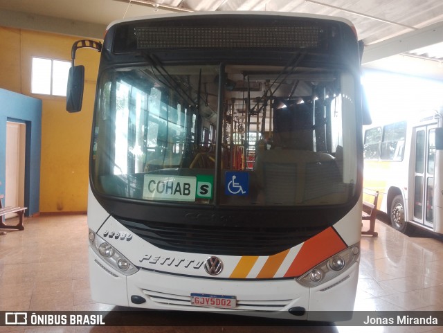 Transportadora Turística Petitto 92630 na cidade de Dumont, São Paulo, Brasil, por Jonas Miranda. Número da foto: #12994423.