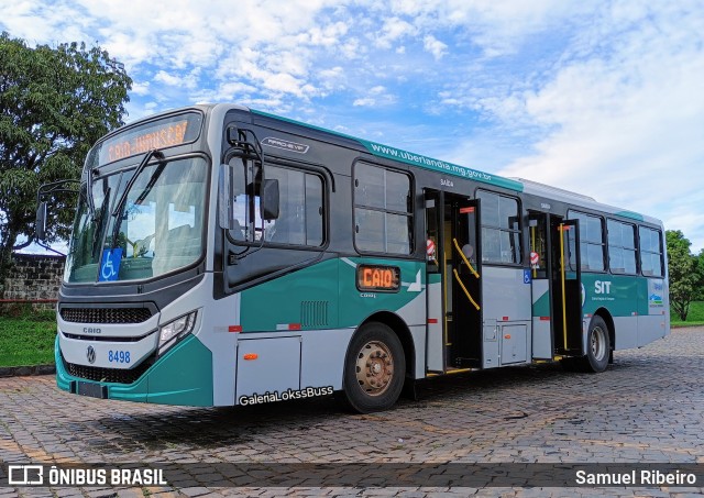 Autotrans Transportes Urbanos e Rodoviários 8498 na cidade de Uberlândia, Minas Gerais, Brasil, por Samuel Ribeiro. Número da foto: #12993856.