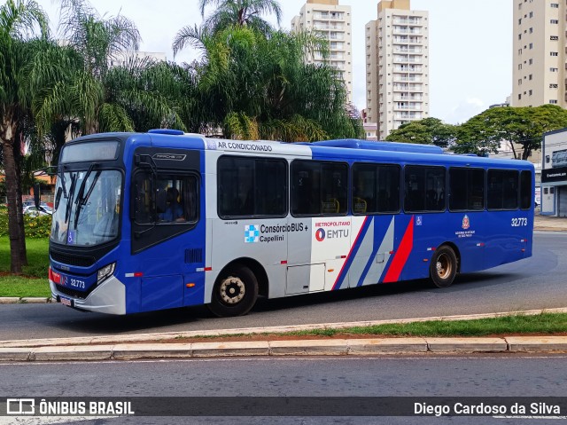 Transportes Capellini 32773 na cidade de São Paulo, São Paulo, Brasil, por Diego Cardoso da Silva. Número da foto: #12993909.