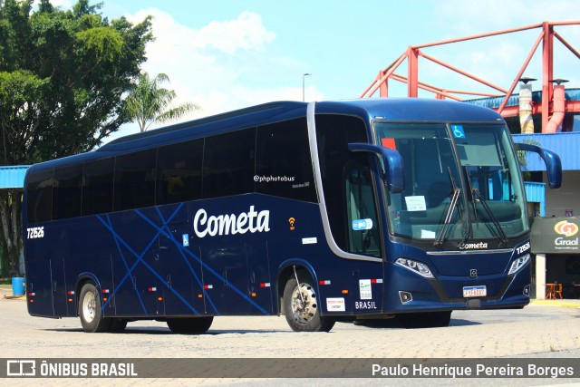 Viação Cometa 721526 na cidade de Resende, Rio de Janeiro, Brasil, por Paulo Henrique Pereira Borges. Número da foto: #12995646.