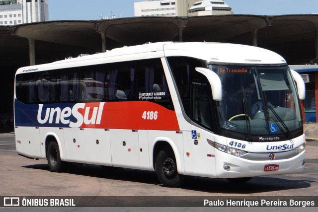 Unesul de Transportes 4186 na cidade de Porto Alegre, Rio Grande do Sul, Brasil, por Paulo Henrique Pereira Borges. Número da foto: #12995466.