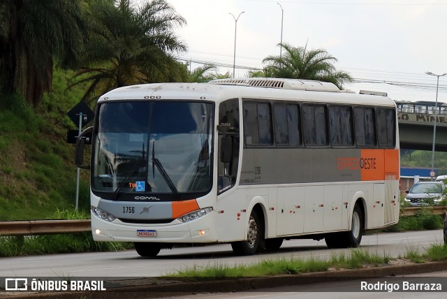 Centro Oeste Turismo 1756 na cidade de Belo Horizonte, Minas Gerais, Brasil, por Rodrigo Barraza. Número da foto: #12995864.