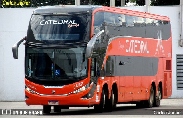 Catedral Turismo 24101 na cidade de Goiânia, Goiás, Brasil, por Carlos Júnior. Número da foto: #12995056.