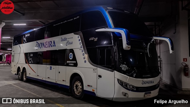 Agência de Viagens Pioneira 5700 na cidade de São Paulo, São Paulo, Brasil, por Felipe Arguelho. Número da foto: #12998158.
