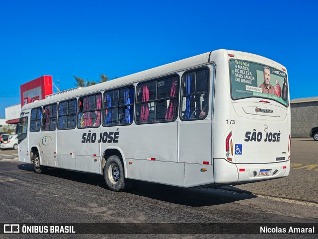 Expresso São José 173 na cidade de Xangri-lá, Rio Grande do Sul, Brasil, por Nicolas Amaral. Número da foto: #12997294.