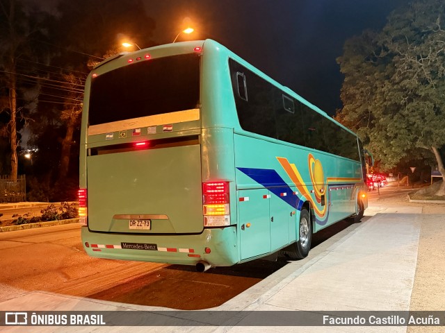 Autobuses sin identificación - Costa Rica 73 na cidade de Santo Domingo, San Antonio, Valparaíso, Chile, por Facundo Castillo Acuña. Número da foto: #12996721.