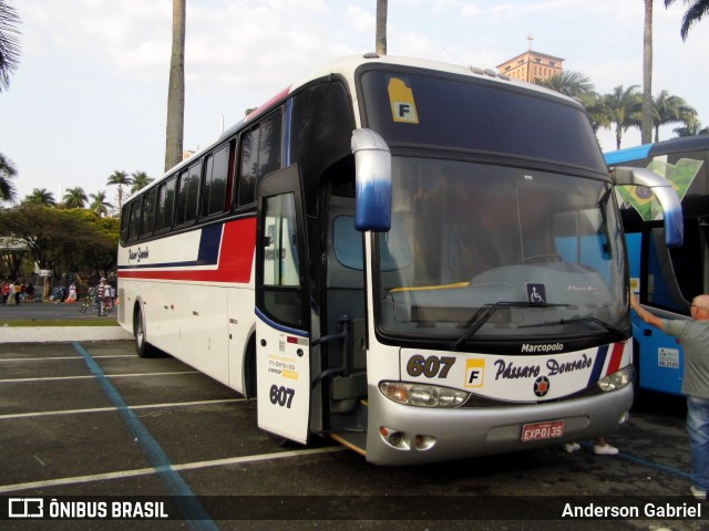 Pássaro Dourado 607 na cidade de Aparecida, São Paulo, Brasil, por Anderson Gabriel. Número da foto: #12996844.