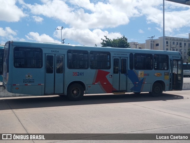 Rota Sol > Vega Transporte Urbano 35241 na cidade de Fortaleza, Ceará, Brasil, por Lucas Caetano. Número da foto: #12997458.