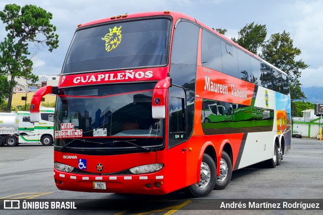 Guapileños 102 na cidade de San José, San José, Costa Rica, por Andrés Martínez Rodríguez. Número da foto: #12996609.