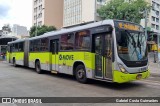 SM Transportes 10698 na cidade de Belo Horizonte, Minas Gerais, Brasil, por Gabriel Costa Guimarães. Número da foto: #12996873.