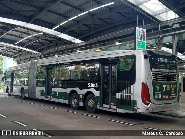 Via Sudeste Transportes S.A. 5 2845 na cidade de São Paulo, São Paulo, Brasil, por Mateus C.  Cardoso. Número da foto: #13002369.