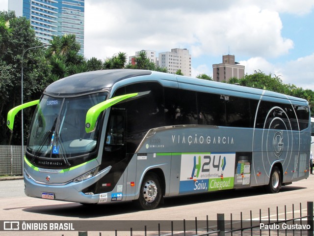 Viação Garcia 82209 na cidade de Curitiba, Paraná, Brasil, por Paulo Gustavo. Número da foto: #13002827.