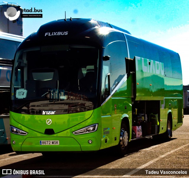 FlixBus  na cidade de Mérida, Badajoz, Extremadura, Espanha, por Tadeu Vasconcelos. Número da foto: #13002891.